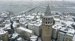 Meteoroloji uzmanı Şen, İstanbul'a kar yağışı için tarih verdi: 'Evinizde oturun'