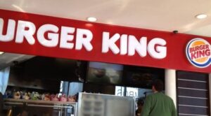 Burger King kayıp düşen müşterisine 8 milyon dolar ödeyecek